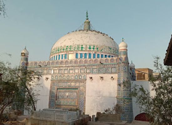 pakistan/multan/landmark/tomb-khawaja-awais-khagga