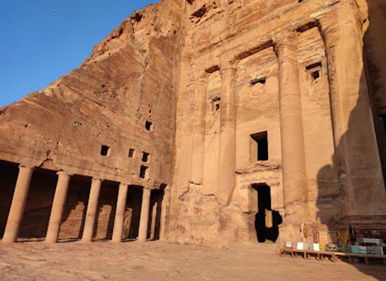 jordan/dead-sea-region/landmark/petra