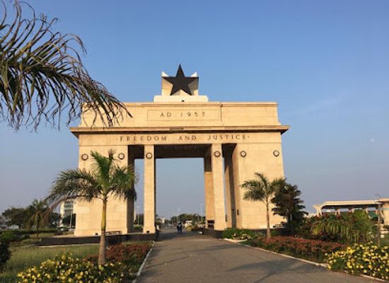 ghana/sefwi/landmark/independence-arch