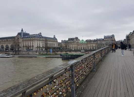 france/versailles/landmark/leopold-sedar-senghor