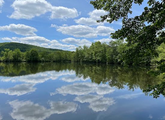 new-jersey/watchung-mountains/landmark/g-thomas-donch-nature-preserve-formerly-known-as-franklin-lakes-nature-preserve