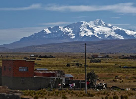 bolivia/lake-titicaca/landmark/huayna-potosi