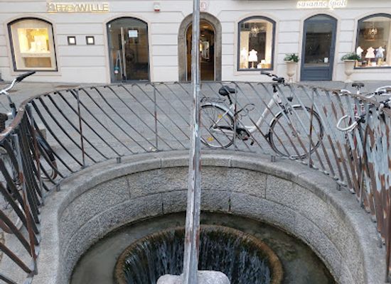 austria/salzburg/landmark/marktbrunnen
