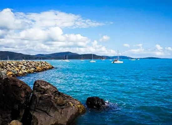 australia/the-whitsundays/landmark/bicentennial-walkway