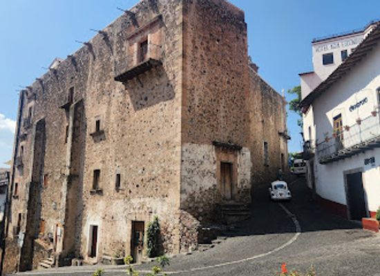 mexico/taxco/landmark/casa-borda