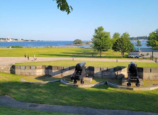 connecticut/central-connecticut/landmark/fort-trumbull