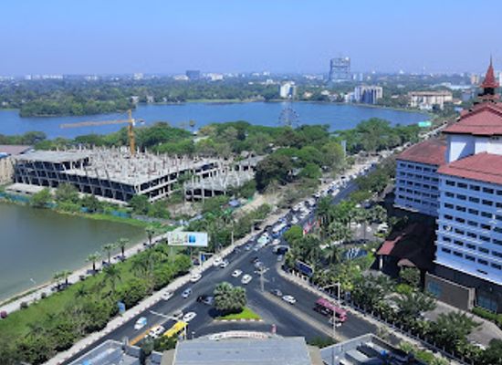myanmar-burma/yangon/landmark/myanmar-plaza