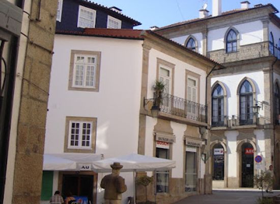 portugal/ponte-de-lima/landmark/tacador-de-concertina