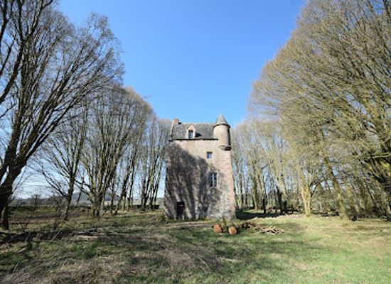 united-kingdom/dumfriesshire/landmark/fourmerkland-tower