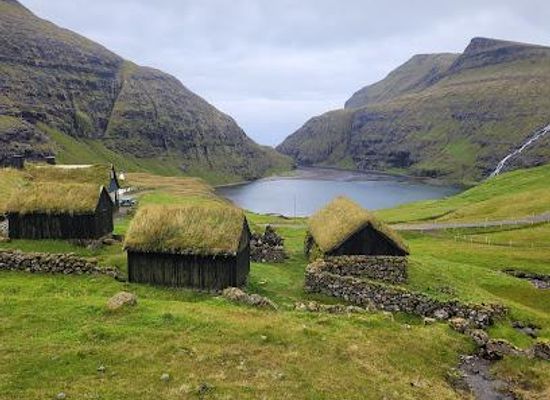 faroe-islands/streymoy/landmark/saksun-church