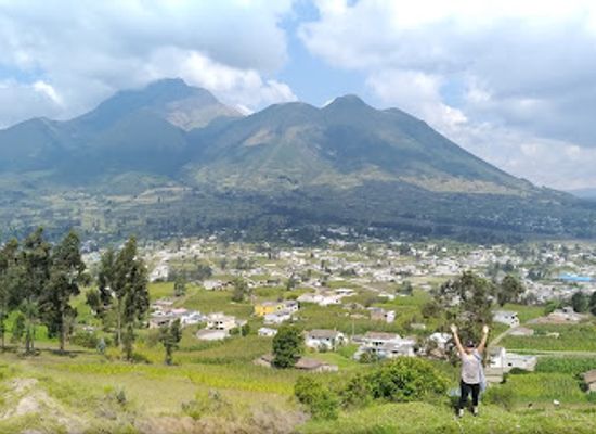 ecuador/northern-sierra/landmark/parque-del-condor