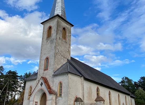 estonia/parnu/landmark/varbla-urbanuse-kirik