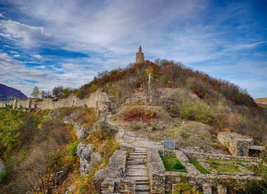 bulgaria/northwest-bulgaria/landmark/tsarevets-fortress