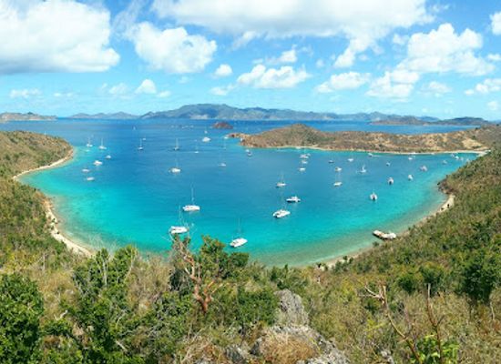 british-virgin-islands/norman-island/landmark/the-bight-bay