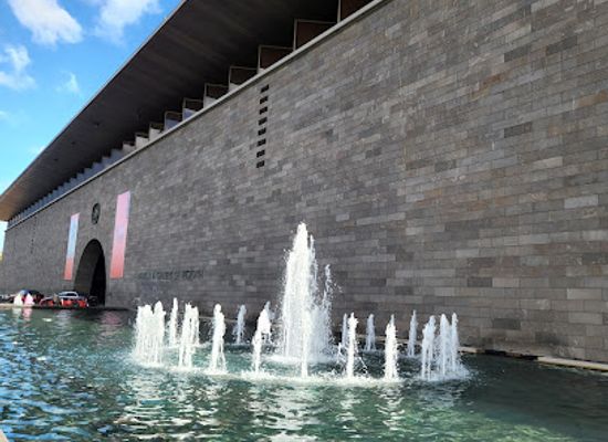australia/melbourne/southbank/landmark/national-gallery-of-victoria