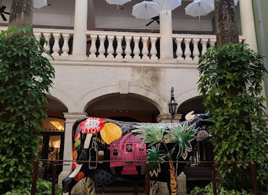 barbados/saint-james/landmark/limegrove-lifestyle-centre