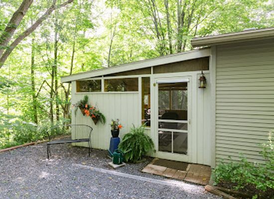 wisconsin/bayfield/landmark/seagull-bay-a-lakeside-motel