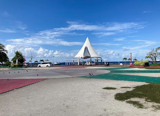 maldives/male/hulhule/landmark/republic-square