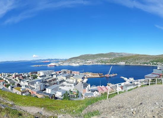 norway/finnmark/landmark/the-royal-and-ancient-polar-bear-society