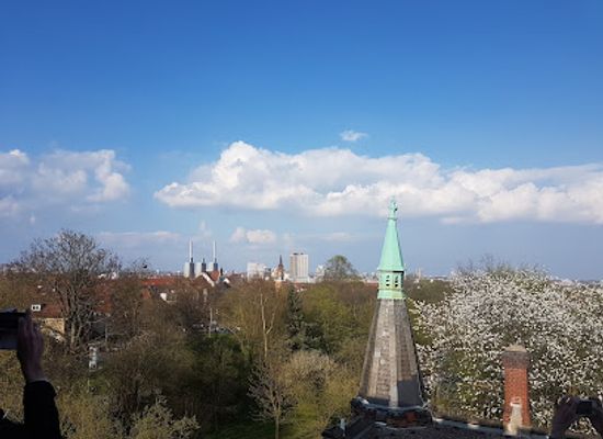 germany/hannover/linden/landmark/von-alten-garten