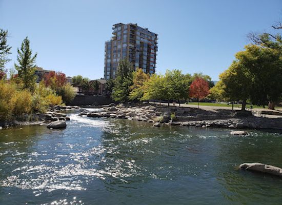 nevada/reno/riverwalk-district/landmark/riverwalk-merchants-association