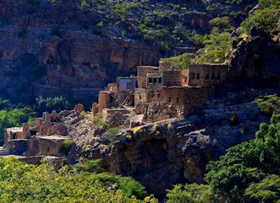 oman/jebel-akhdar/landmark/wadi-bani-habib