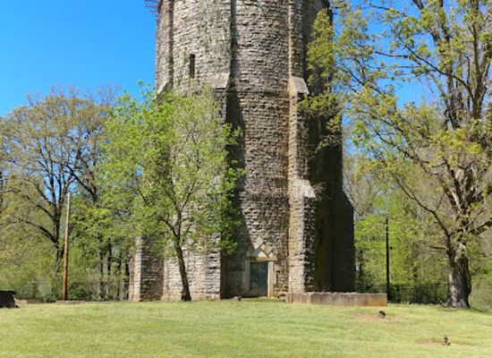 alabama/shoals/landmark/old-water-tower