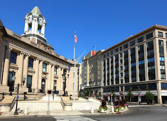 connecticut/stamford/harbor-point/landmark/stamford-old-town-hall