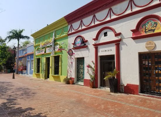 colombia/santa-marta/landmark/ouzo-santa-marta