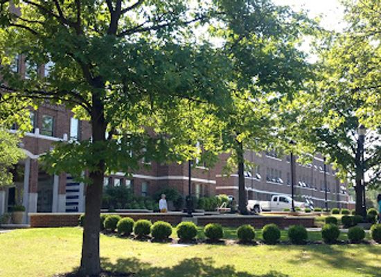 kentucky/fort-thomas/landmark/highlands-high-school