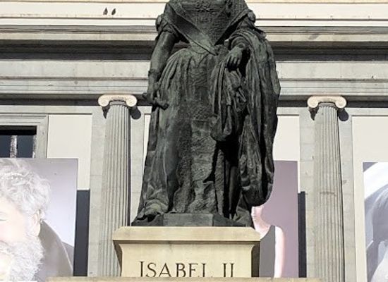 spain/madrid/landmark/estatua-de-isabel-ii
