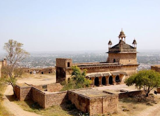 india/gwalior/landmark/vikram-mahal