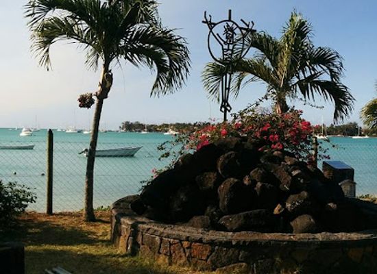mauritius/riviere-du-rempart/landmark/holy-saints-church
