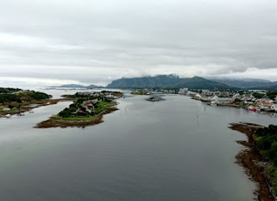 norway/nordland/landmark/bronnoysund-kystbyen-midt-i-norge