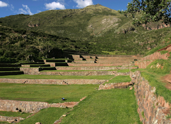 peru/apurimac/landmark/temple-of-the-hummingbird