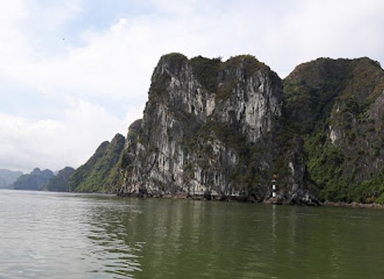 vietnam/ha-long/landmark/paradise-vietnam