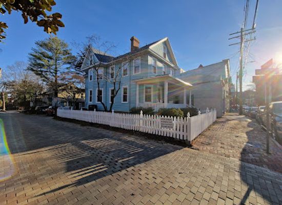 maryland/chesapeake-bay-area/landmark/hammond-harwood-house