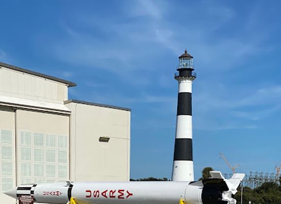 florida/space-coast/landmark/cape-canaveral-lighthouse
