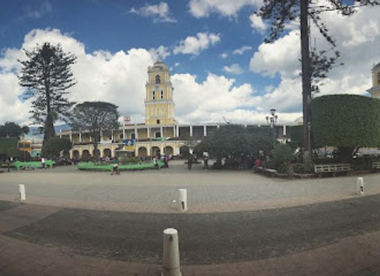 guatemala/huehuetenango/landmark/plaza-de-armas-huehuetenango