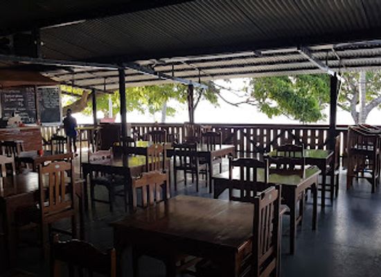 timor-leste/aileu/landmark/castaway-bar-and-restaurant