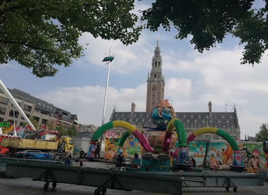 belgium/leuvense-vaart/landmark/ladeuzeplein