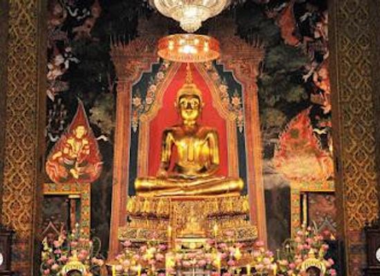 thailand/rattanakosin/landmark/wat-chakkrawat-rachawat-woramahawihan-wat-sam-pluem
