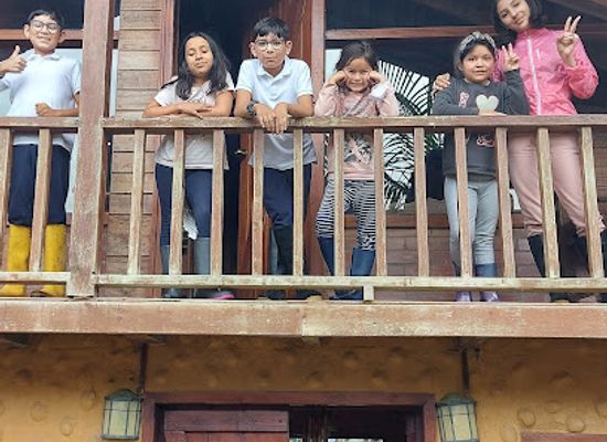 ecuador/mindo-cloud-forest/landmark/lodge-mindo-ecuador-urcu-de-mindo-cloud-forest
