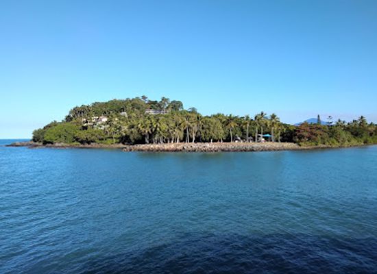 australia/port-douglas/landmark/quicksilver-cruises
