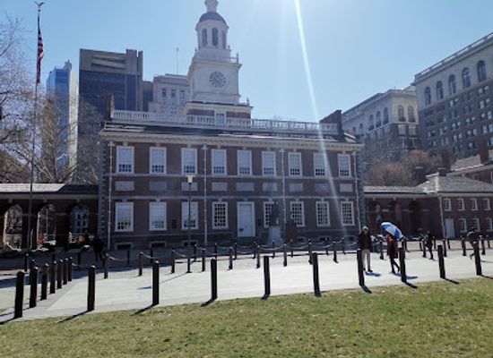 pennsylvania/philadelphia/landmark/founding-footsteps-tours