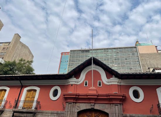 chile/metropolitan-region-of-santiago/landmark/museo-de-santiago-casa-colorada