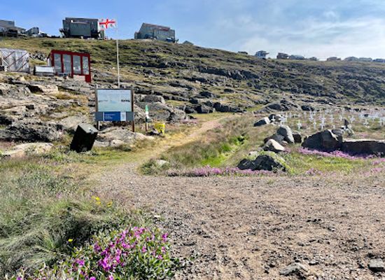 canada/iqaluit/landmark/apex-trail
