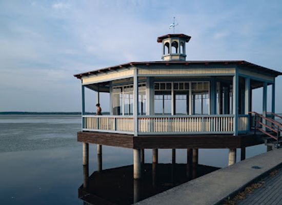 estonia/laane-county/landmark/allikapaviljon