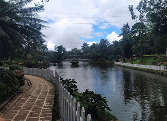 india/shillong/landmark/wards-lake