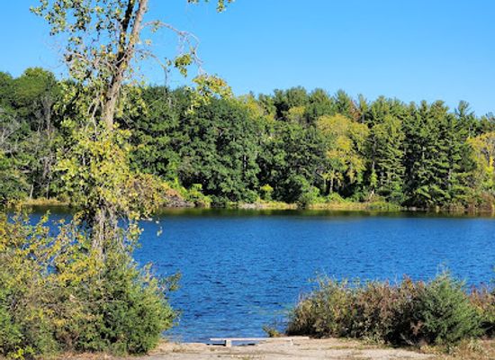 wisconsin/kettle-moraine-state-forest/landmark/kettle-moraine-state-forest-mukwonago-river-unit